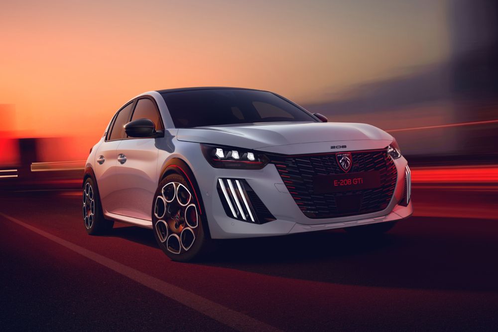 Peugeot полностью рассекретила серийный хот-хэтч E-208 GTi, цена известна
