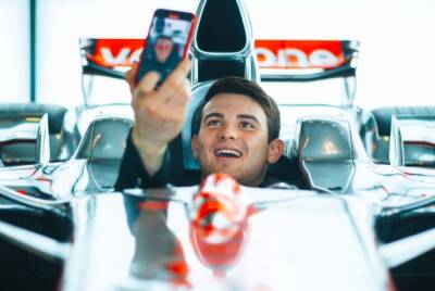 Зак Браун - Пато Овард - О’Вард хочет покататься на чемпионской McLaren Льюиса - f1news.ru - Мексика - Абу-Даби
