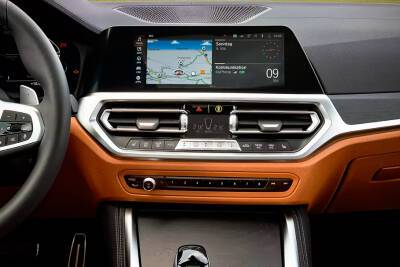 Некоторые BMW лишились сенсорных экранов из-за дефицита микроэлектроники - bin.ua - Украина - Сша