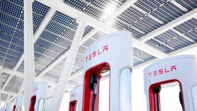 Количество Tesla Supercharger по всему миру пересекло границу в 30 тысяч - auto.24tv.ua