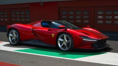 Ferrari Daytona SP3: новая икона марки получила мотор V12 - auto.24tv.ua