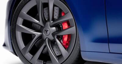Tesla выпустила карбон-керамические тормоза для электрокара Model S - motor.ru - Сша