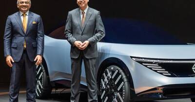 Nissan выпустит 23 новые модели - motor.ru - Япония