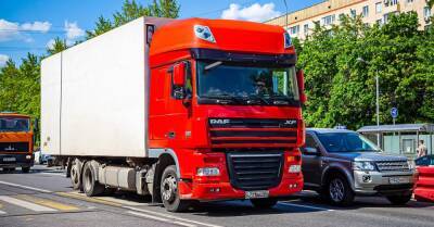 В Москве полностью запретят движение некоторых грузовиков без пропусков - motor.ru - Москва - Россия