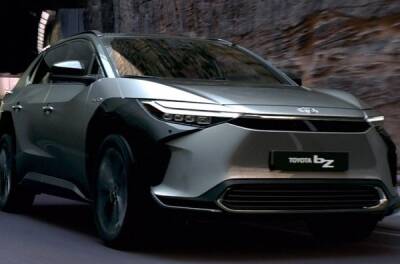 Toyota официально представила свою первую «электричку» - news.infocar.ua
