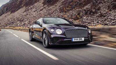 Bentley Mulliner - Bentley предложила купе и кабриолет Continental GT в исполнении Mulliner Blackline без хрома на кузове - auto.24tv.ua