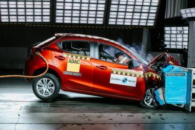 Mazda2 и Nissan Almera и в краш-тестах Global NCAP: сиденья уходят в отрыв! - kolesa.ru - Юар