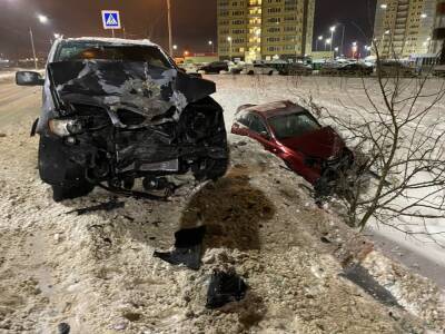 В Твери Chevrolet вылетел в кювет после столкновения с BMW - afanasy.biz - Тверь - район Пролетарский, Тверь