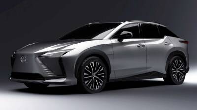 У Toyota RAV4 появилась альтернатива от Lexus из будущего - autocentre.ua