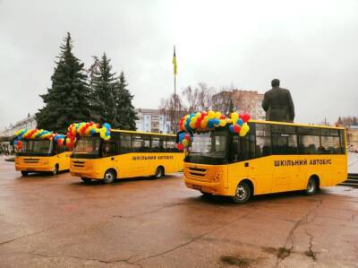 В Житомирскую область передали школьные автобусы ЗАЗ - autocentre.ua - Житомирская обл.