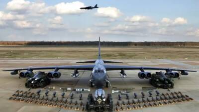 Бомбардировщики Boeing B-52 переведут на двигатели Rolls-Royce - motor.ru - Сша