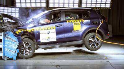 Видео: Kia Sportage с треском провалил краш-тесты - motor.ru