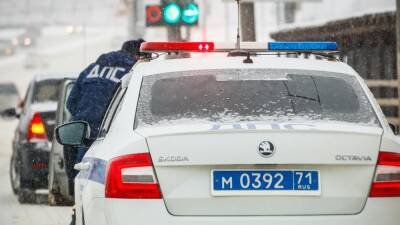 Полиции разрешили вскрывать автомобили без согласия владельцев: список причин - motor.ru - Россия