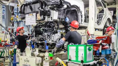 Простои на японских предприятиях Toyota не затронут российский завод - motor.ru - Россия