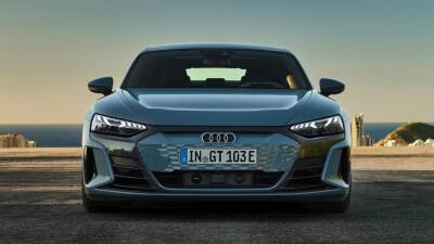 От обновленного A8 до «горячего» Q3: что Audi привезет в Россию в 2022 году - motor.ru - Россия