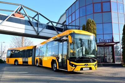 В Венгрии построили самый легкий в классе сочлененный автобус - autocentre.ua - Венгрия
