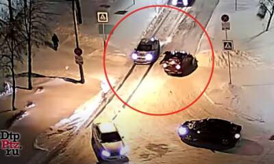 В Петрозаводске автомобиль сбил 11-летнюю девочку: водитель скрылся - gubdaily.ru - Петрозаводск