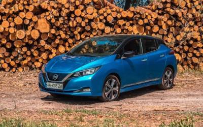 Автомобиль недели. Nissan Leaf - auto.ria.com - Украина