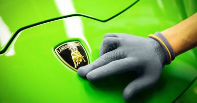 Завод Lamborghini обеспечен заказами на суперкары до весны 2022 года - motor.ru