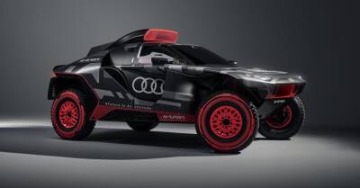 Audi приступила к испытаниям гибридного внедорожника для «Дакара» - motor.ru