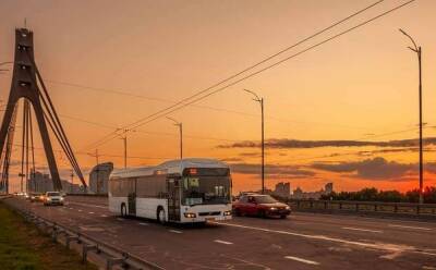В Киеве выехали на маршрут гибридные автобусы Volvo - autocentre.ua - Киев - Польша - Люксембург - Вроцлав