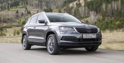 В России начались продажи новых версий кроссовера Skoda Karoq - avtonovostidnya.ru - Россия