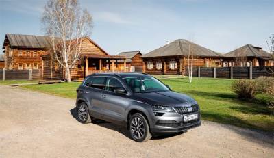 Skoda Karoq получил новые модификации с «роботом» и «автоматом» - autostat.ru