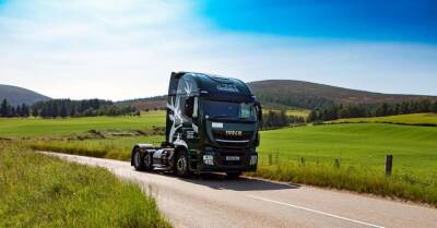 В Шотландии начали заправлять грузовики отходами от производства виски - motor.ru - Шотландия