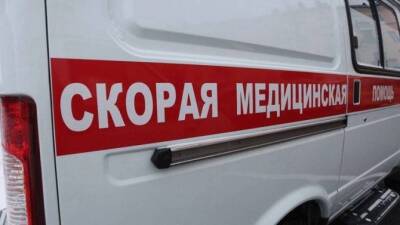 В Улан-Удэ автомобиль сбил двух женщин на переходе - usedcars.ru - Улан-Удэ