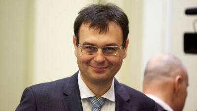 Данил Гетманцев - Гетманцев рассказал о новом подходе в налогообложении автомобилистов: видео - auto.24tv.ua - Украина