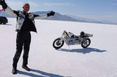 Сергей Малик - Cергей Малик установил новил рекорд скорости на мотоцикле - autocentre.ua - штат Юта