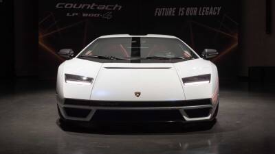 Lamborghini Countach - Новая модель Lamborghini удивила дизайном в ретро-стиле и крутым салоном - autocentre.ua