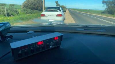 80-летний пенсионер разогнался на машине до 182 км/ч и попался полиции - autocentre.ua - Австралия