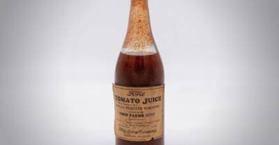 Бутылку томатного сока Ford возрастом 83 года пустят с молотка - motor.ru