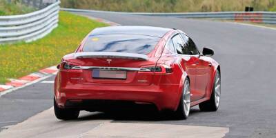 Tesla Model S Plaid не смогла побить рекорд на Нюрбургринге - autonews.autoua.net