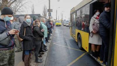Алексей Кулеба - Киевская власть готовятся к очередному локдауну: какие ограничения для транспорта планируют - auto.24tv.ua