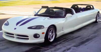 7,6 метра и 12 мест: уникальный лимузин Dodge Viper оказался никому не нужен - motor.ru