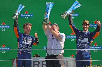 В McLaren одержали первую победу с 2012 года - f1news.ru - Канада - Бразилия - Италия - с. Гран При