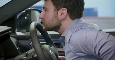Nissan нанял экспертов для улучшения запаха новых автомобилей - motor.ru