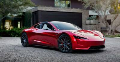 Илон Маск - Производство Tesla Roadster снова отложили - motor.ru