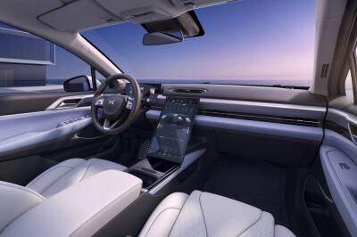 Опередил Tesla и Volvo: китайцы показали первый в мире электромобиль с лазерным автопилотом - narodna-pravda.ua - Украина - Китай