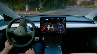 «Автопилот» Tesla научился распознавать автомобили экстренных служб - autonews.autoua.net
