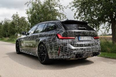 BMW занимается разработкой M3 Touring: новое фото спортивного универсала - kolesa.ru