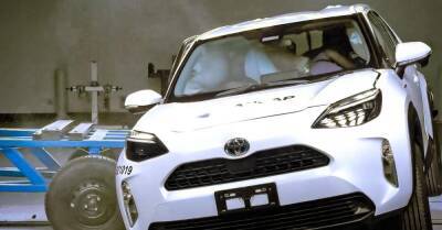 Видео: кроссовер Toyota блестяще справился с краш-тестами - motor.ru - Австралия