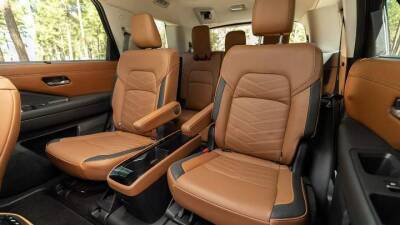 Названы автомобили с самыми безопасными задними сиденьями - auto.24tv.ua - Cadillac