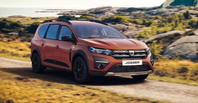Dacia представила семиместный универсал Jogger на базе Sandero - motor.ru