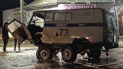 Пьяный водитель на встречной полосе врезался в полицейский автомобиль - usedcars.ru - республика Удмуртия