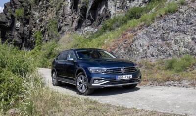Обновленный Volkswagen Passat Alltrack поступил в продажу в России - autostat.ru - Россия