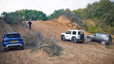 Видео: Lada Niva сразилась на бездорожье с Renault Duster и Suzuki Jimny - motor.ru