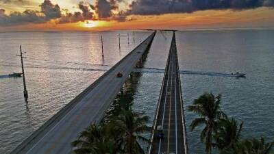 Столетний океанский мост-шоссе во Флориде превратили в велопарк - auto.24tv.ua - Сша - штат Флорида